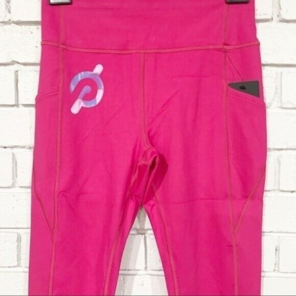 Peloton Womens High Rise Pocket Leggings Fuchsia Pink Reflective Logo Activewear - Picture 4 of 10